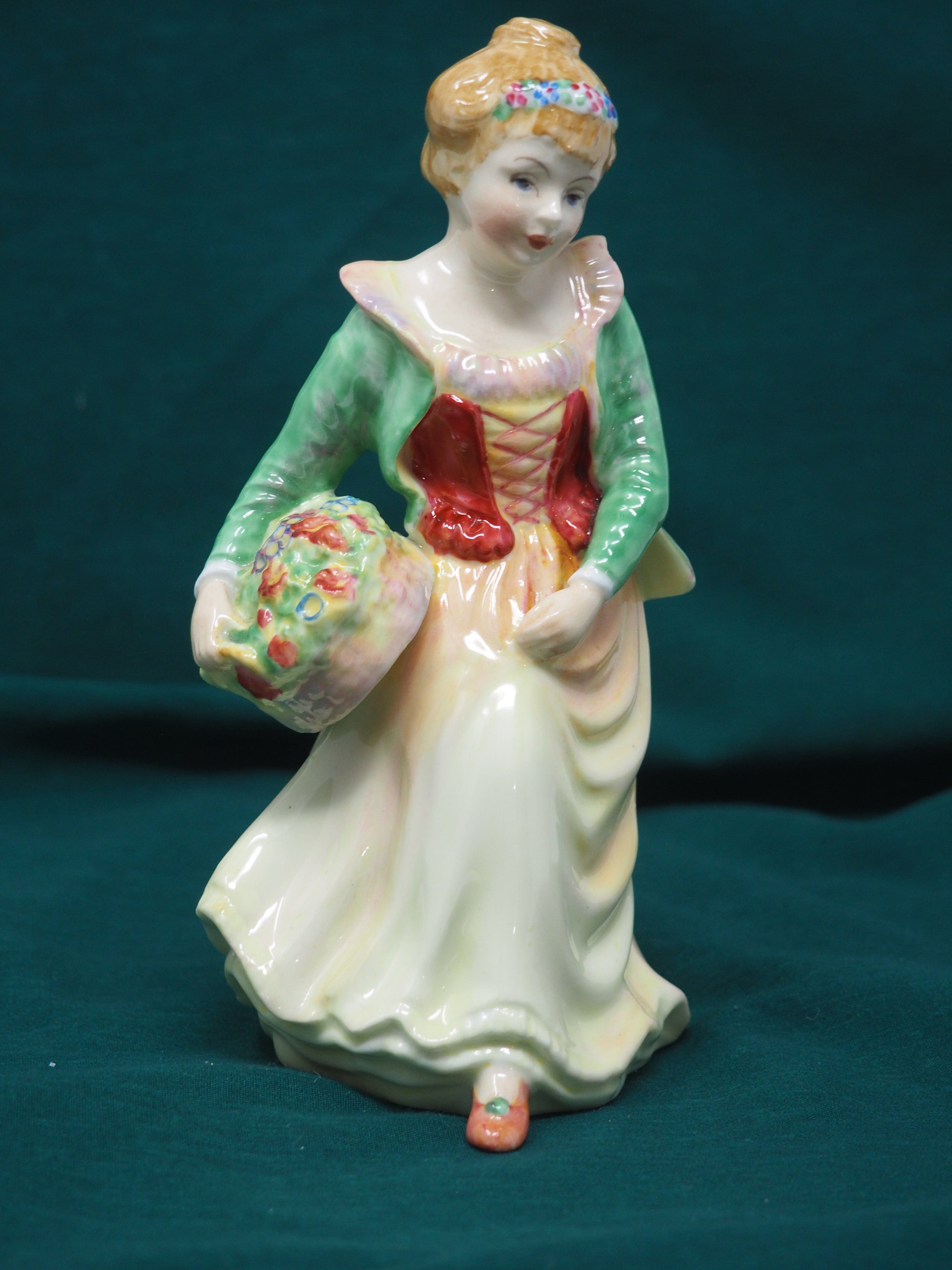 Flower 2024 girl figurine