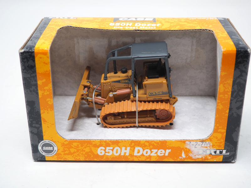 1/50 Ertl Case 650H Dozer Construction Toy