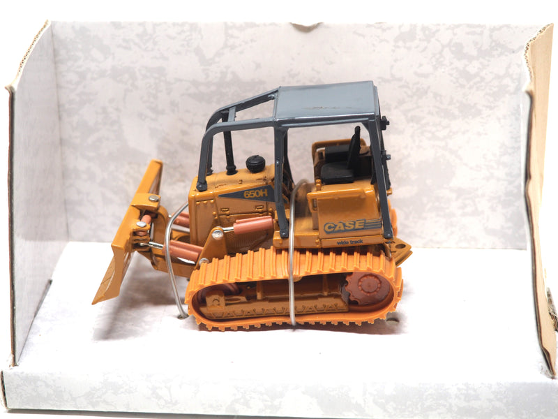 1/50 Ertl Case 650H Dozer Construction Toy